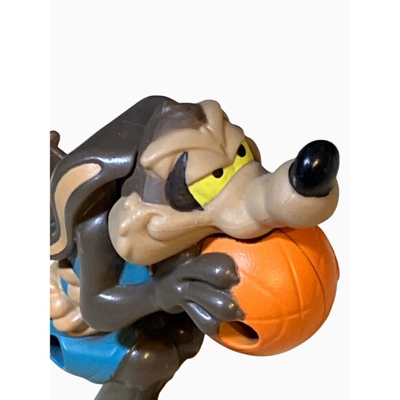 McDonald's Wile E. Coyote Happy Meal Toy #12 Space Jam A New Legacy 2021 - Picture 5 of 13